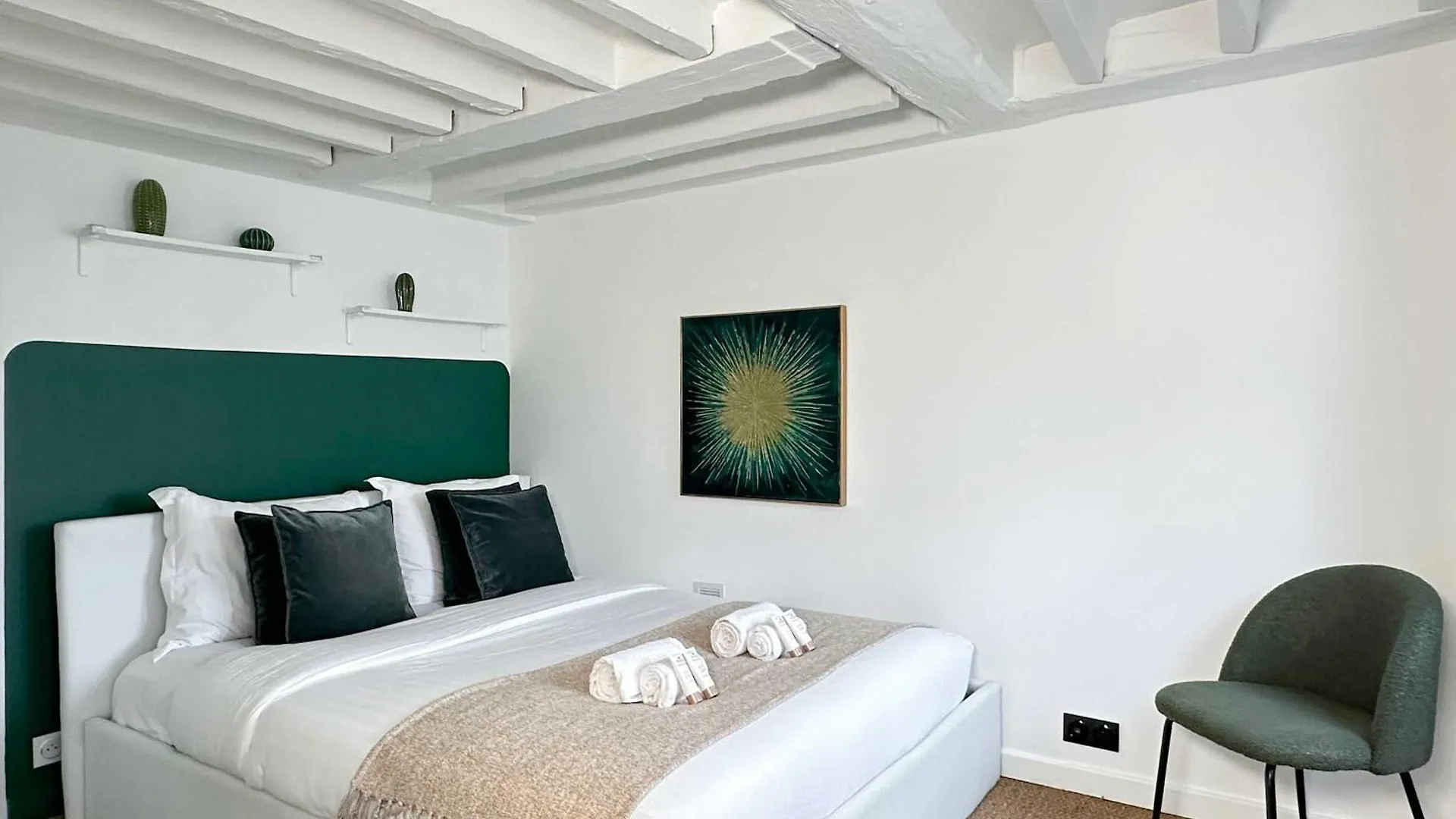 Ferienwohnung Chic Flat With Elevator 4 Guests Bourse De Paris 0*,  Frankreich